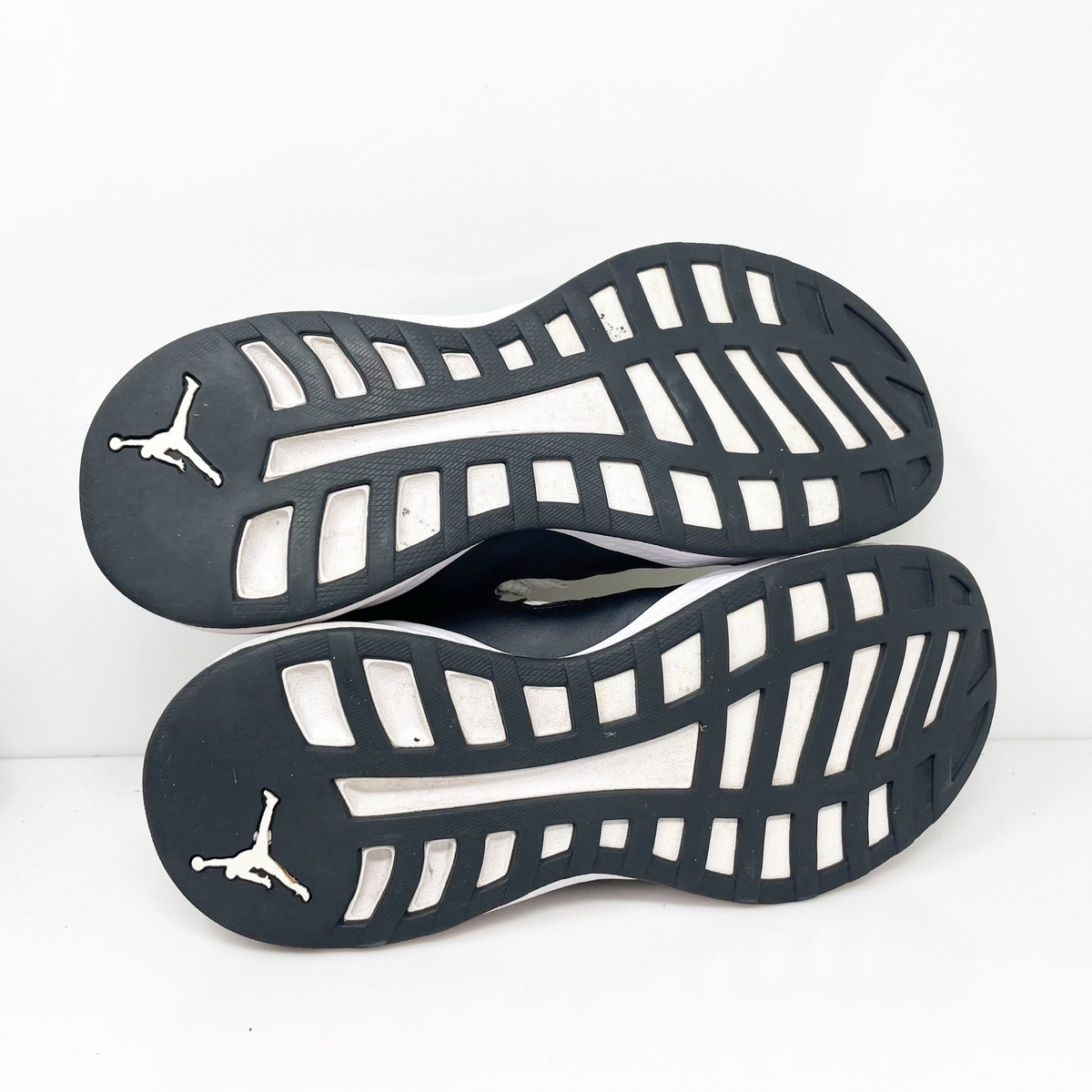 Nike Mens Air Jordan Formula 23 881465-100 White Basketball