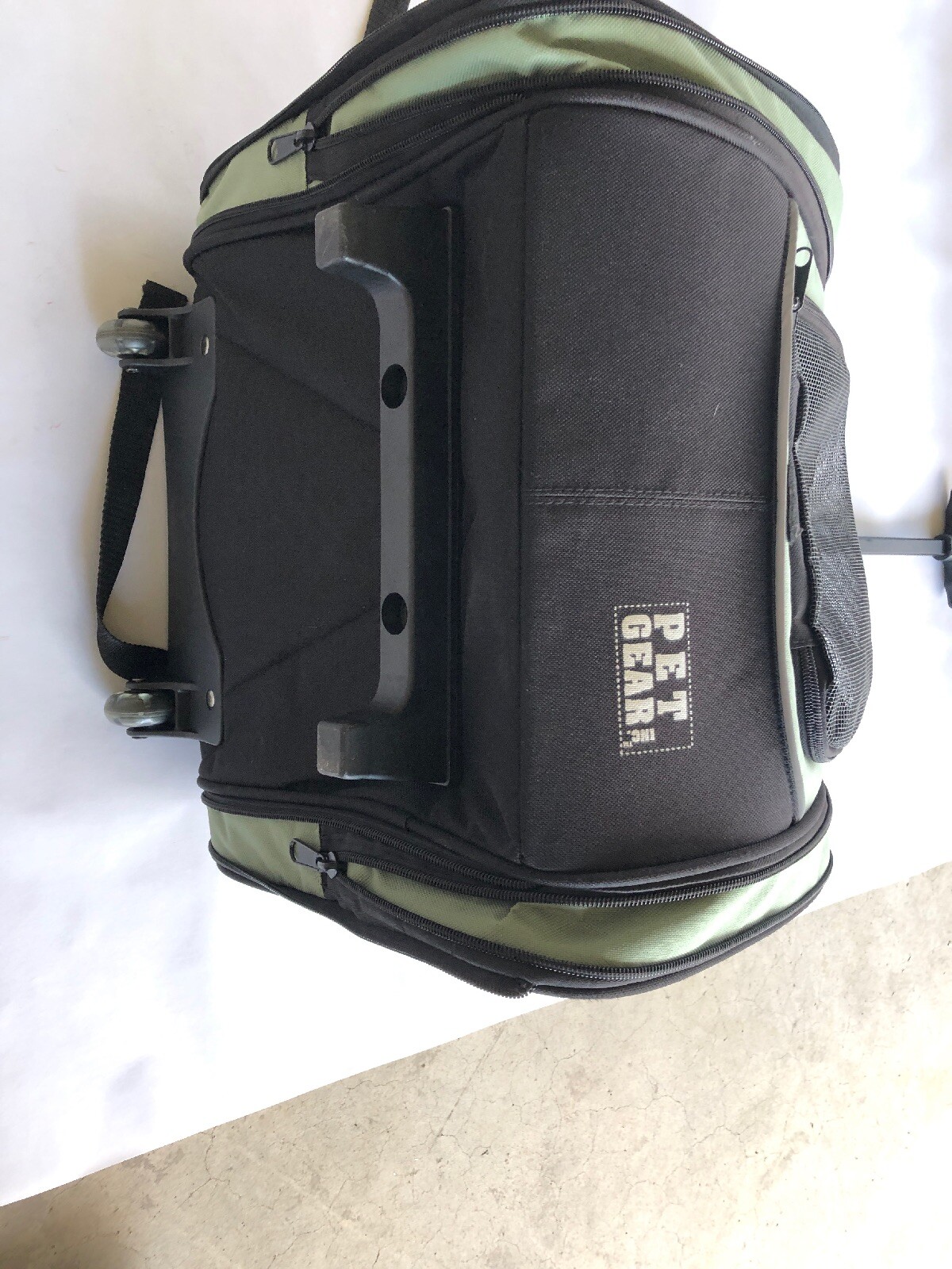 Traveling Pet Gear Carrier Back Pack Luggage On Wheels Small Dogs Cats