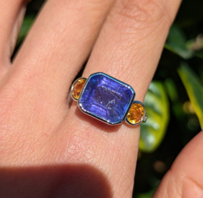 14ct White Gold Art Deco Style Emerald Cut Blue Tanzanite Yellow Sapphire Ring
