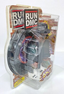Mezco Run DMC DMC 7