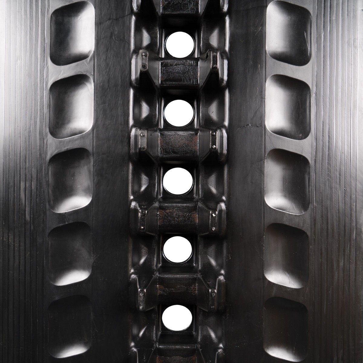 Fits CASE TR340 - (1-Track) 18 Fits CASE TR340 - (1-Track) 18