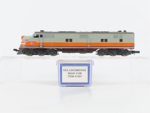 Locomotora diésel Milwaukee Road EMD E6A #15B escala N realista 7357 MILW | Zustand: Used