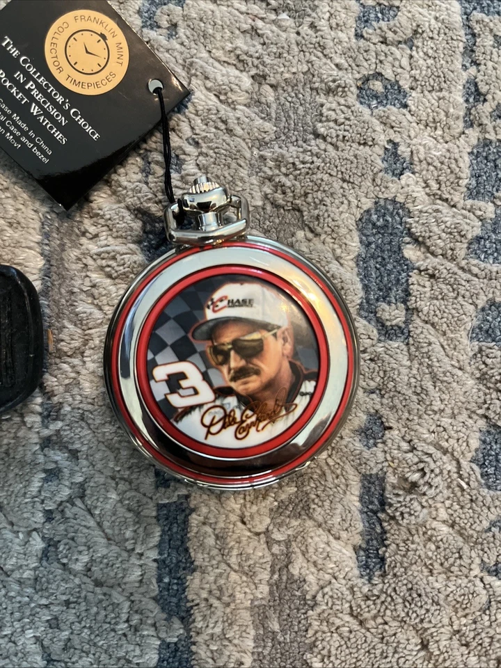 RELOJ BOLSILLO DALE WONHARDT FRANKLIN COMO NUEVO NASCAR #3 CON ESTUCHE DE CUERO SOPORTE PARA CINTURÓN Foto 2 de 4