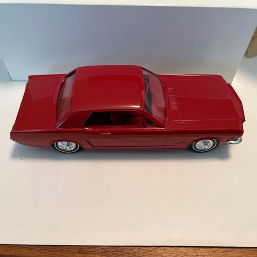 1965 Mustang Plastic Promo Model By AMT 1/25 Scale Red - Picture 1 of 12