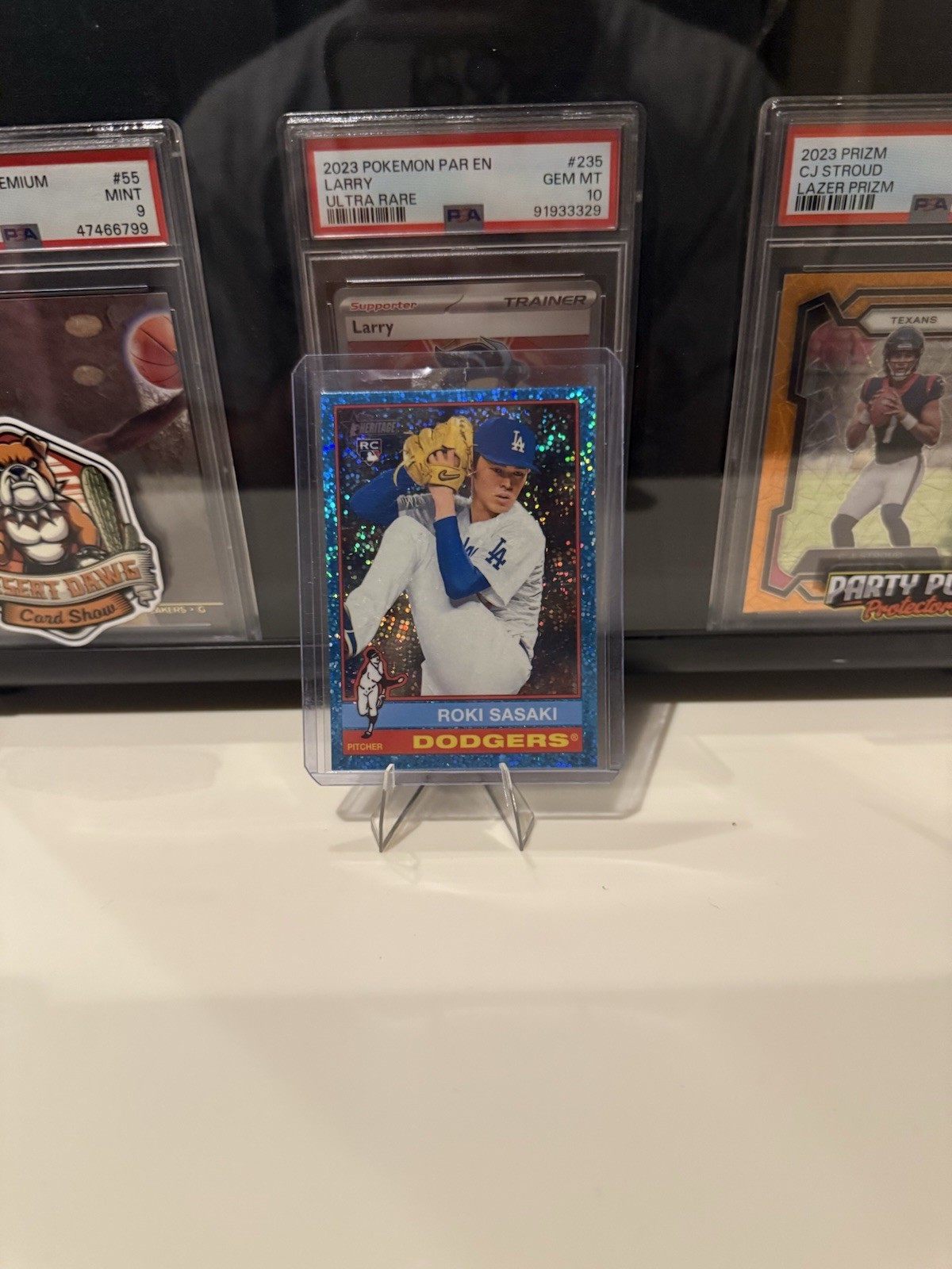 2025 Topps Heritage - Roki Sasaki #224 Chrome Light Blue Sparkle Refractor (RC)