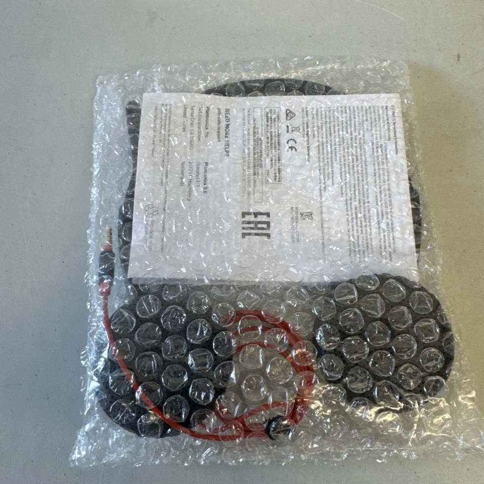 New! Plantronics Blackwire 3225 Over the Ear Headset w/Dual Earpads - 3.5mm Jack - Image 3 of 4