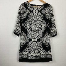 Old Navy Black And White Pattern Shift Dress Womens Size XS