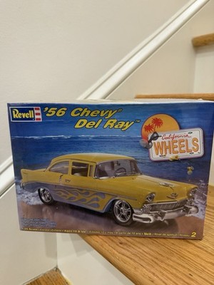 Revell 2882 1/25 Scale California Wheels '56 Chevy Del Ray Plastic Model Kit