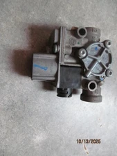 801665 Bendix ABS Modulator Valve New Old Stock M-32  Not in box  free shipping