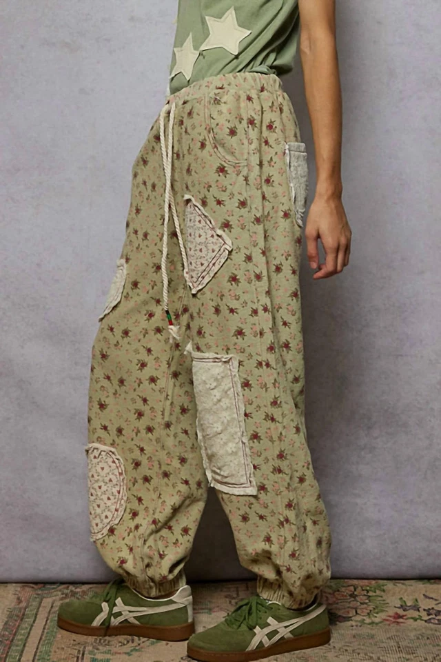 Pol Women's Floral Patchwork Jogger Size M - Image 2 of 4