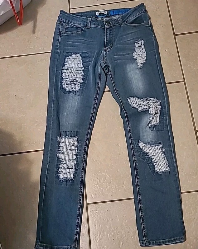 Indigo Rein Women Jeans Blue  Size 7  Low Rise Skinny Stretch