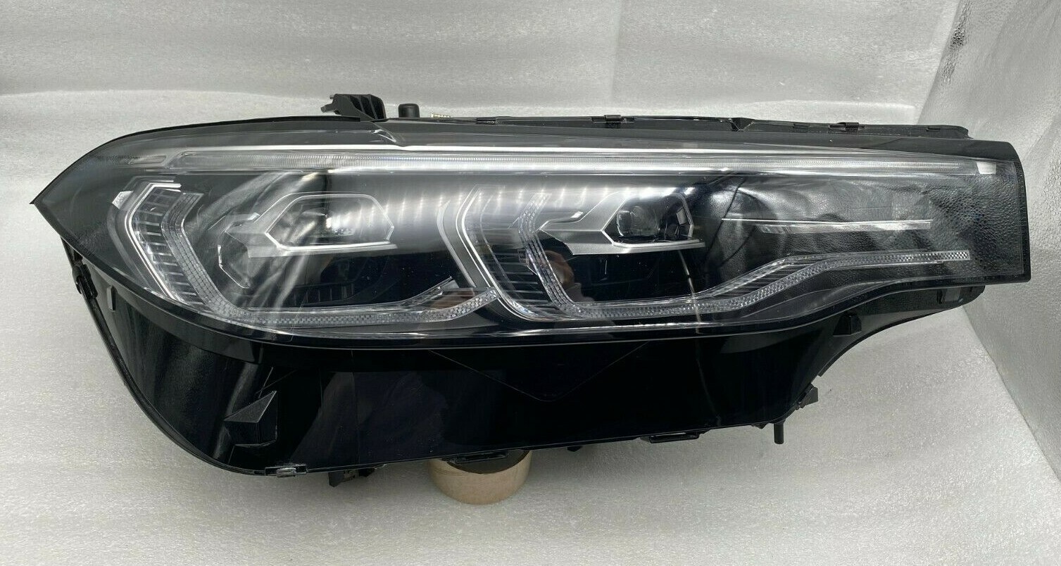S40 2019-2020-2021 BMW X7 Right Side Passenger OEM Headlight Bare 