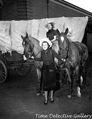 Circus Cowgirls, Washington, D.C. - 1937 - Historic Photo Print