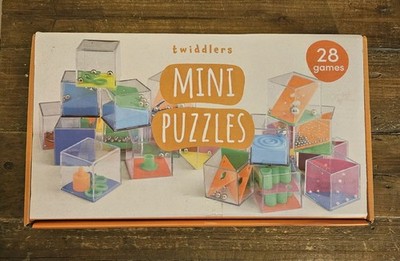 Neu! 28 Mini Labyrinth Puzzle Würfelspiel Knobelspiel Challenge, verschiedene Schwierigkeitsgrade