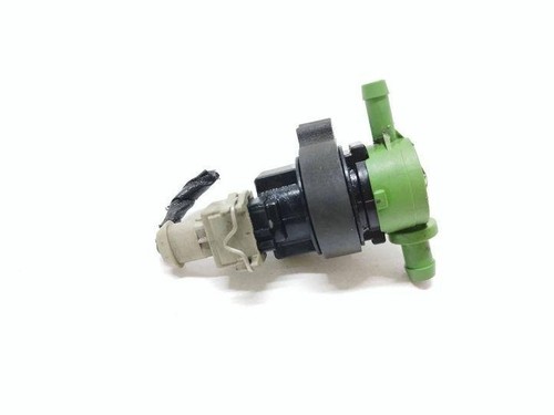 MERCEDES-BENZ C W203 Vakuumventil 0004703293 1.8 Benzin 105kw 2002 22689526