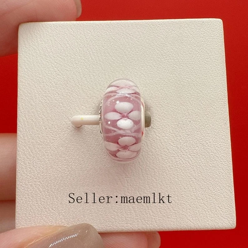 Dije de cristal de Murano campo de flores rosa, dije para pulsera, dije de Murano Foto 2 de 3