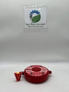 Brady 65562 Hinged Gate Valve Lockout, 5"-6.5", Polypropylene *Lot of (6)* (Used