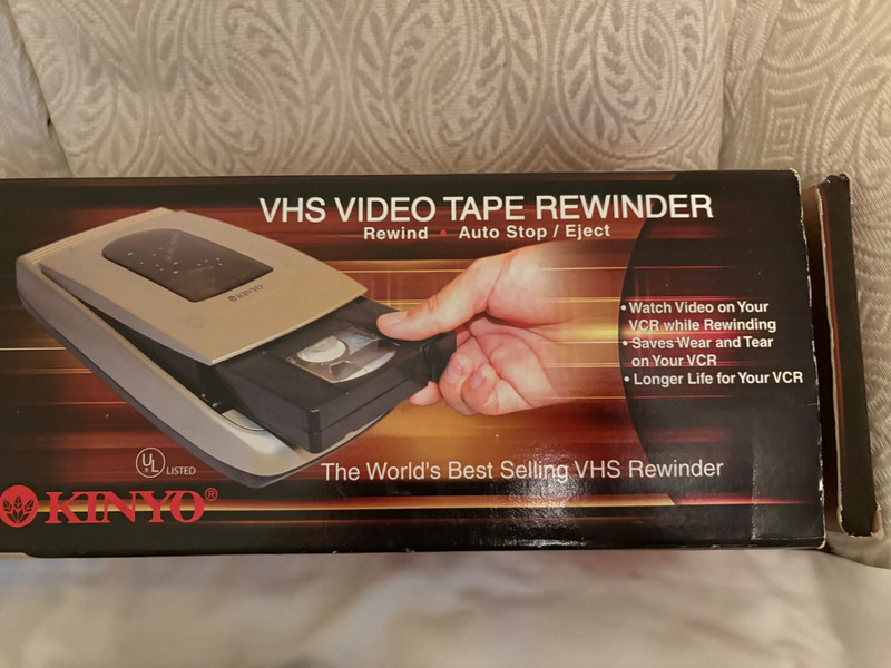 Vintage Kinyo VHS Video Tape Rewinder UV-520 Auto Stop Eject