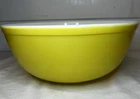 Pyrex #404 Yellow Nesting Mixing Bowl 4 Qt Vintage Primary Color Large CLEAN