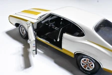 1971 Oldsmobile 442 NAPA Tools Equipment Crown Jewels Collection 6th/Series Bank