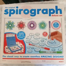 Spirograph DELUXE 45 Piece Set by HASBRO Spiral Art  No Paper/1/2 Spiro- Putty