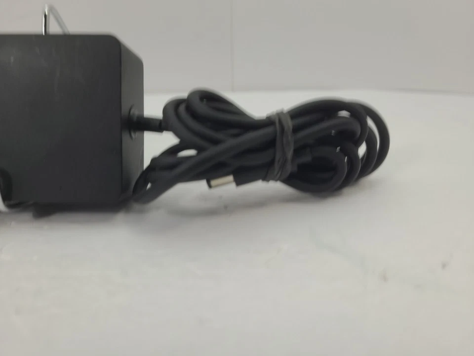 Microsoft Genuine OEM 15V 6A AC Adapter for Surface Pro 4 Dock 1749 - Image 3 of 4