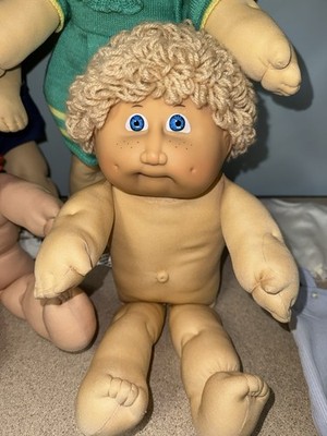 Vintage Cabbage Patch Kids Doll, Jesmar Early Tag Freckles Puppy Eyes (TLC)