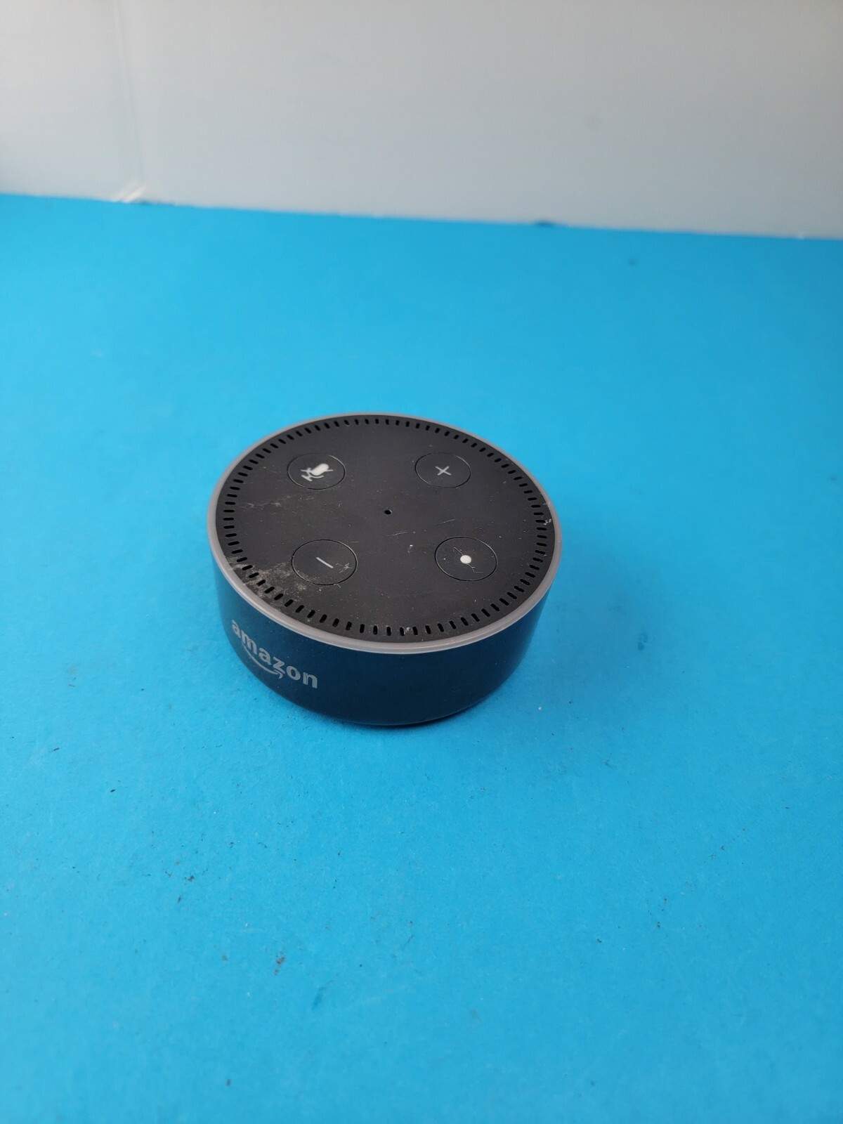 Echo Dot 3rd Gen Smart Speaker Black RS03QR No Power Adapter  -image