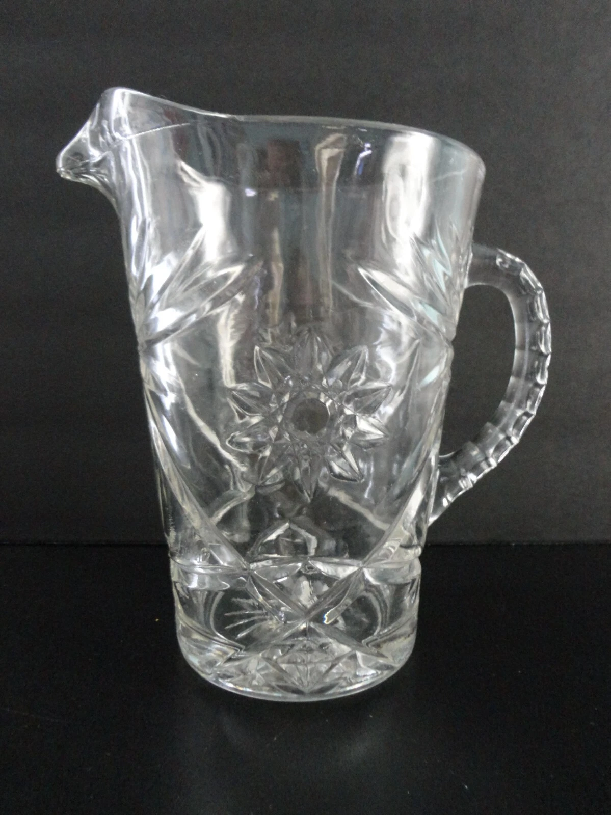 Vintage Anchor Hocking Early American Prescut Pitcher 8.5"