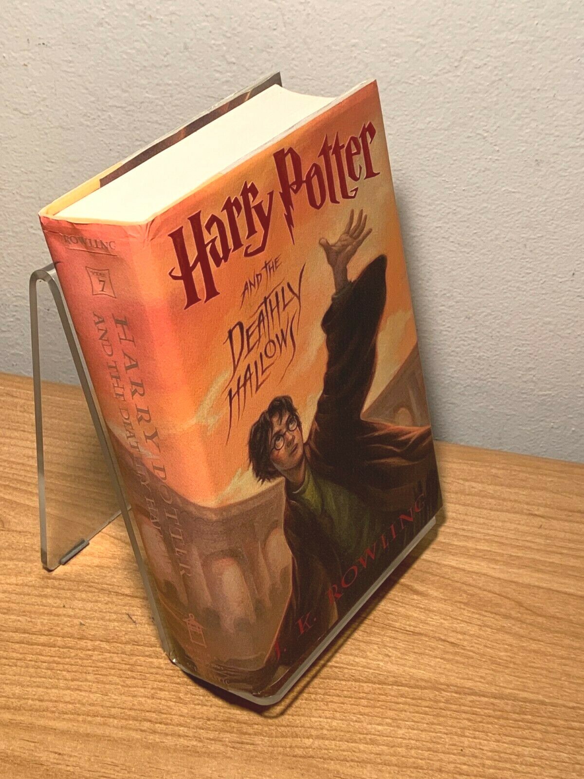 Harry Potter and the Deathly Hallows (Harry Potter #7) ((black and white  cover)) - Teaching Toys and Books