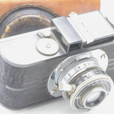 Preowned ARGUS A2F 35MM CAMERA with CASE f4.5 lens for parts or