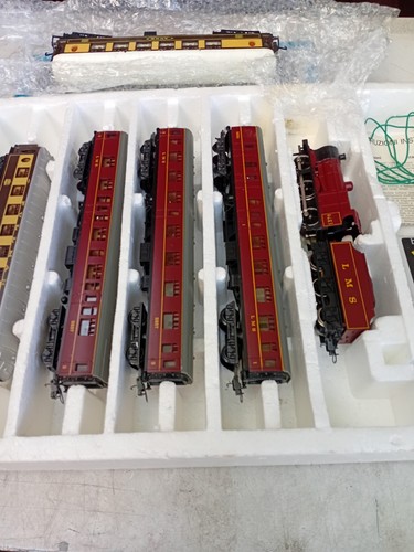 Lima Zugset mit extra Airfix Wagen - Bild 9 von 10