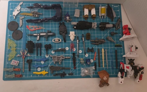 Vtg Transformers Accessory Lot - Weapons Missiles Sword Parts Action Figure