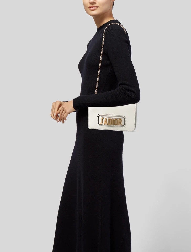Bolso Christian Dior J’Adior becerro cuero blanco cadena solapa Foto 3 de 4