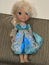 Disney Frozen Snow Glow Elsa Doll Lights Up, Sings Let It Go - Works - See Video