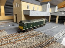 Bachmann 32-330 Class 25/1 D5183 BR Green DCC Sound / Weathered