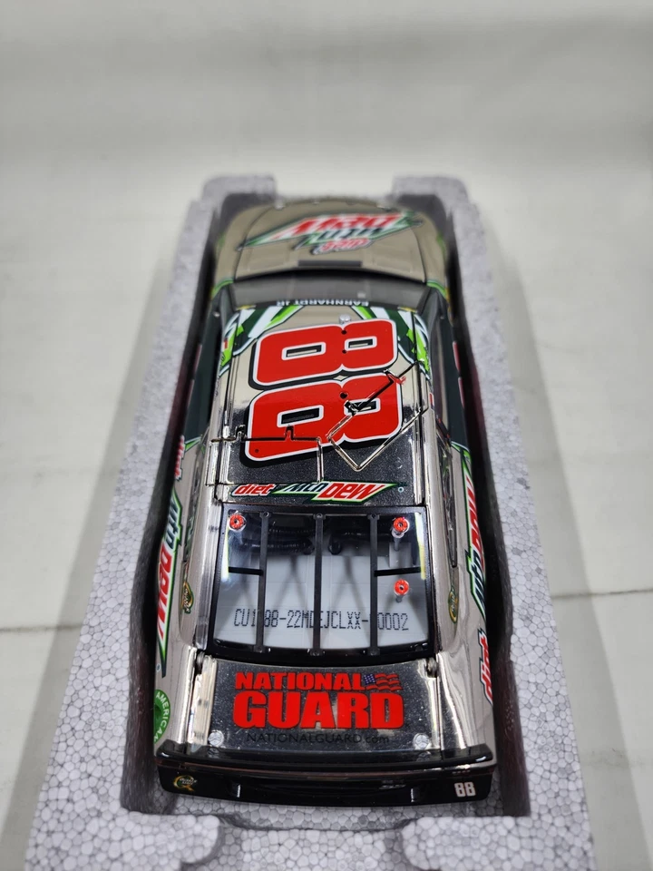 Dale Earnhardt Jr #88 Diet Mountain Dew 2013 SS Color Chrome Elite 1:24 /48 - Image 4 of 4