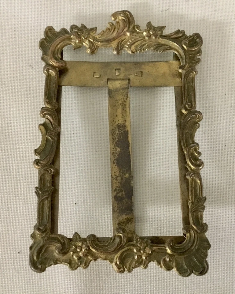 Marco de fotos caballete de latón Art Nouveau vintage para foto de 3,75” X 2,5”, 5 X 3 pulgadas Foto 2 de 4