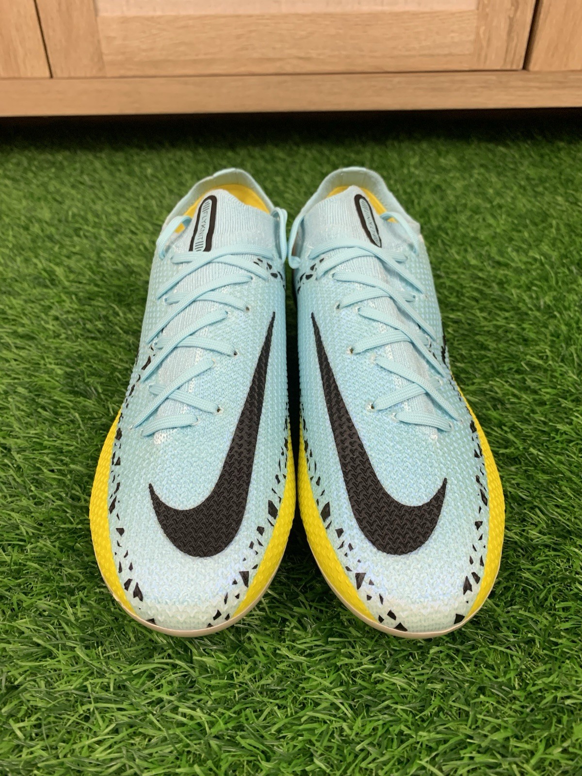 Nike Phantom GT2 Elite FG Soccer Cleats Size 6.5 Mens New (No Box) thumbnail 2