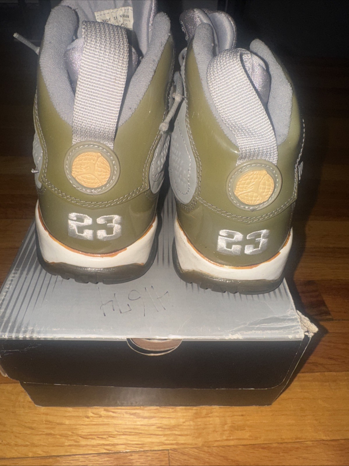 Size 8.5 - Nike Air Jordan 9 Retro 2002 Cool Grey Sneakers Beaters Kicks Jumpman