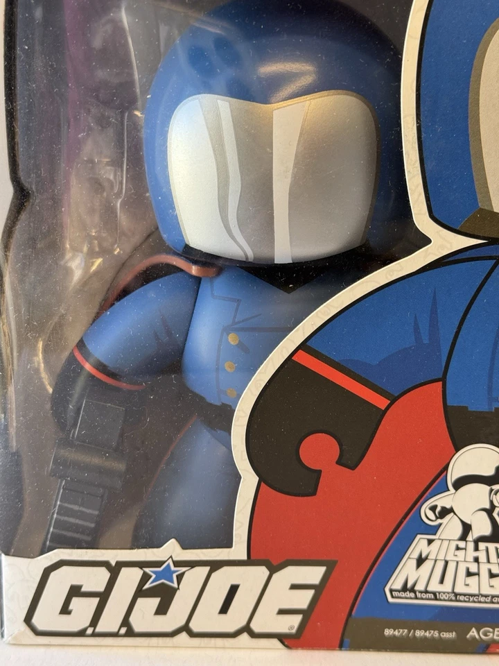 Figura de Comandante Cobra Mighty Muggs G.I Joe Sellada Hasbro Coleccionable 2008 Foto 2 de 4