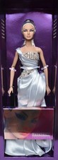 LEGENDARY STATUS SILVER Agnes Von Weiss 12" DRESS DOLL Integrity MUST READ (ED)