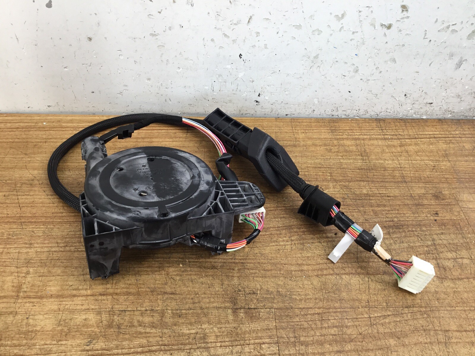 20062007 INFINITI M35 M45 24291EG001 REAR TRUNK LID WIRING HARNESS OEM