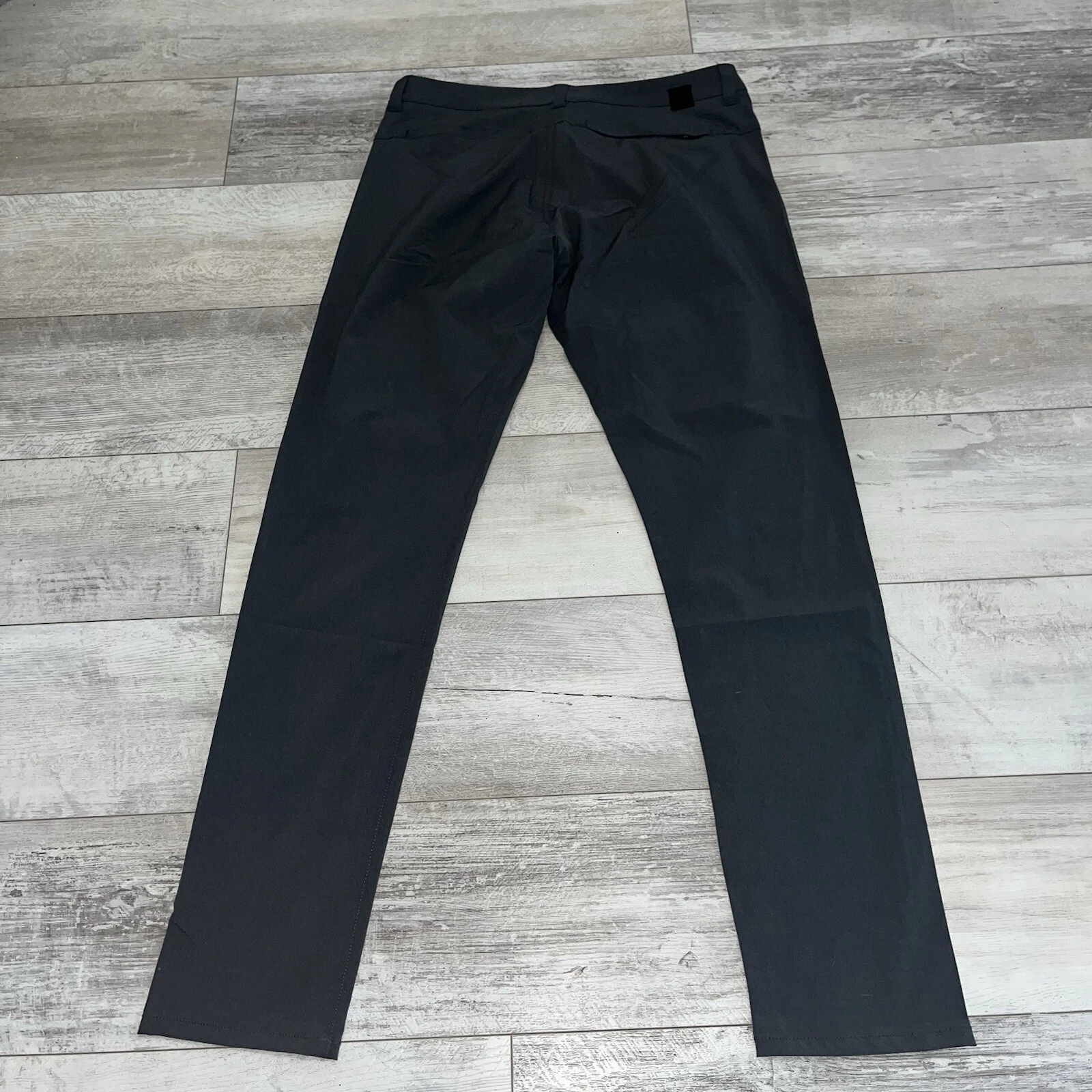 vuori aim pant stretch golf chino performance pants