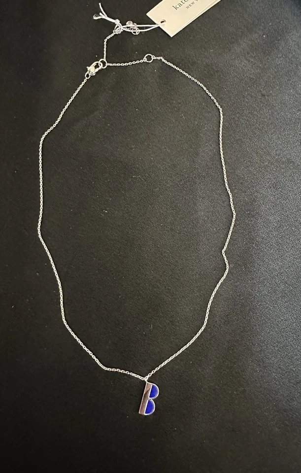 Kate Spade Letra B Azul Esmalte Color Plata  Collares Chapados en Rodio Foto 3 de 4
