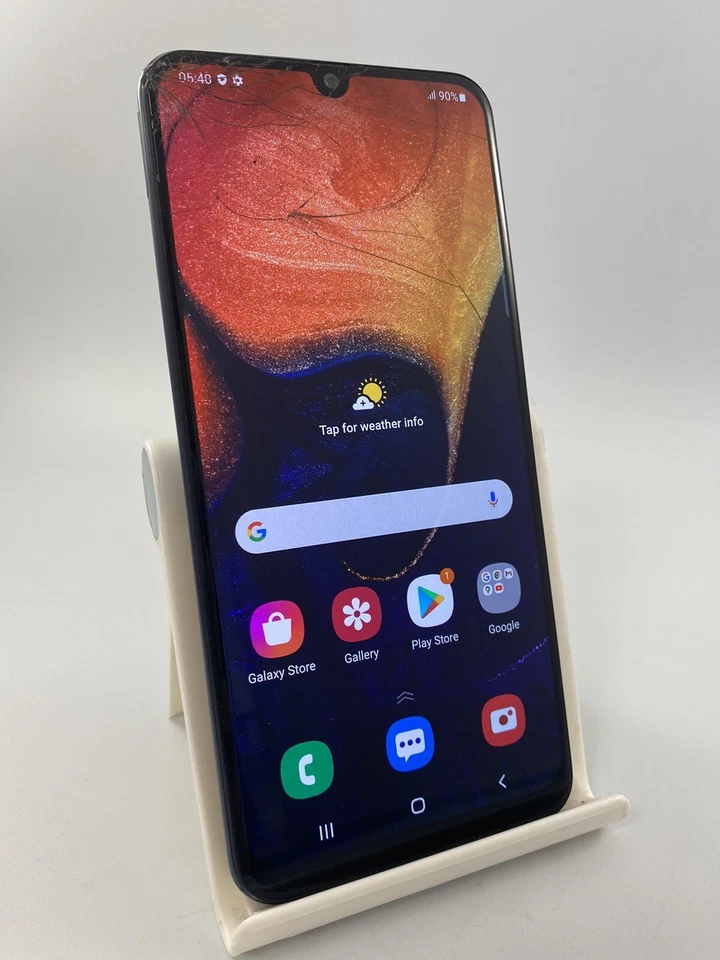 Samsung Galaxy A50 Black Unlocked 64GB 6.4" 25MP 4GB Android Smartphone Cracked - Image 2 of 4