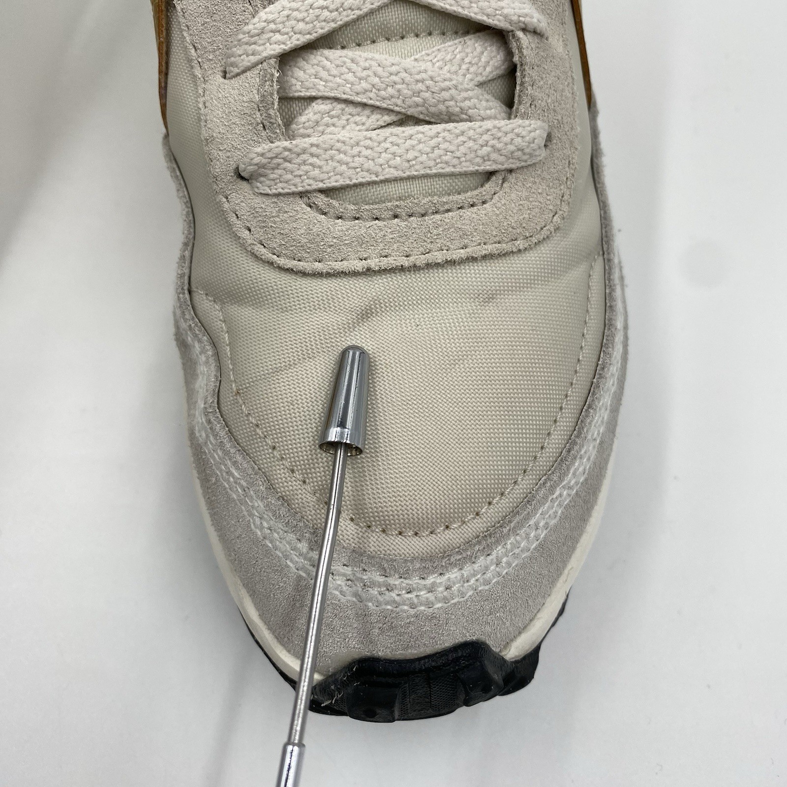 Nike Waffle Debut Womens 8 Running Sneakers Light Orewood Brown Gold FD0555-100 thumbnail 16