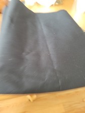 Tissu noir 2 yards