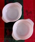 2 VINTAGE ANCHOR HOCKING FIRE KING MILK GLASS 12oz CASSEROLE DISHES 472. NEW