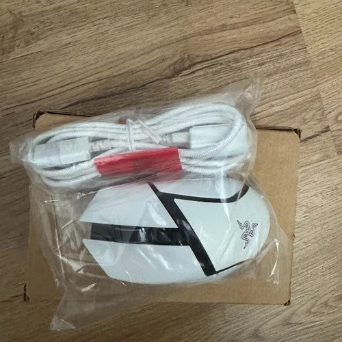 Razer Basilisk V3 Pro 35K Wireless Gaming Mouse White RZ01-05240200-B